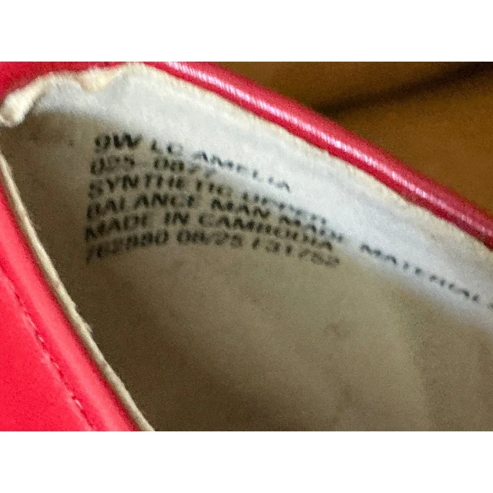 Liz Claiborne Amelia Pumps Womens 9W Red New Pointed Toe Kitten Heel